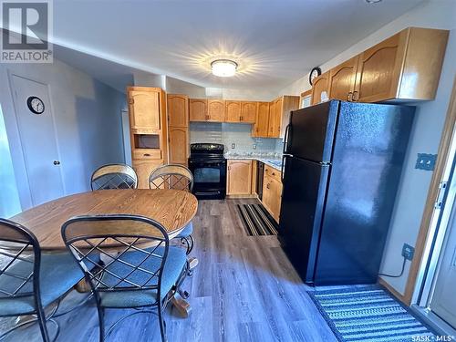 502 Mcleod Avenue, Estevan, SK - Indoor Photo Showing Kitchen With Double Sink