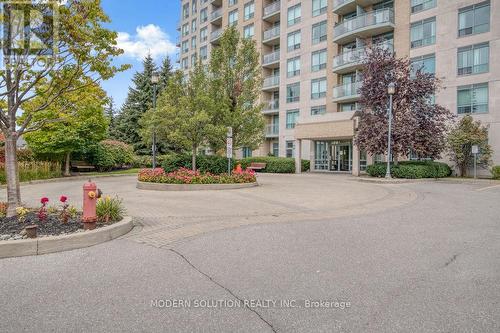 Ph19 - 51 Baffin Court, Richmond Hill, ON - Outdoor With Facade