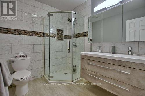 4 Pauline Place, Wasaga Beach, ON - Indoor Photo Showing Bathroom