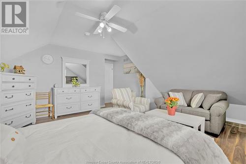 21166 Erie Street South, Wheatley, ON - Indoor Photo Showing Bedroom