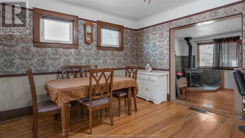 974 Glidden, Windsor, ON - Indoor Photo Showing Dining Room