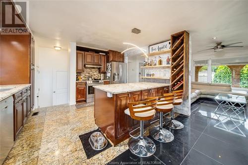 12613 Dillon Drive, Tecumseh, ON - Indoor Photo Showing Kitchen