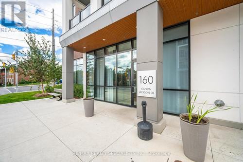 409 - 160 Canon Jackson Drive, Toronto, ON - Outdoor With Balcony With Exterior