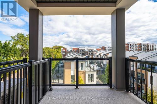 409 - 160 Canon Jackson Drive, Toronto, ON - Outdoor With Balcony With Exterior