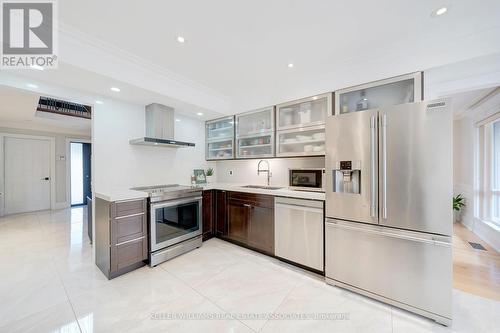 1414 Cawthra Road, Mississauga, ON - Indoor Photo Showing Kitchen