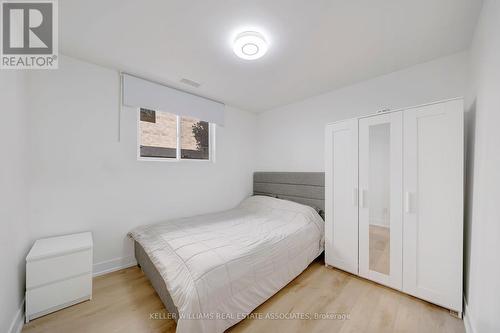 1414 Cawthra Road, Mississauga, ON - Indoor Photo Showing Bedroom