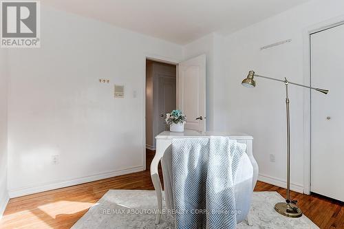 31 Lambeth Square, Toronto, ON - Indoor Photo Showing Bedroom