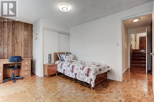 31 Lambeth Square, Toronto, ON - Indoor Photo Showing Bedroom