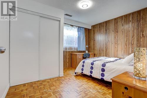 31 Lambeth Square, Toronto, ON - Indoor Photo Showing Bedroom