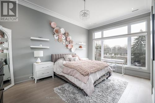 6 Stubbs Drive, Toronto, ON - Indoor Photo Showing Bedroom