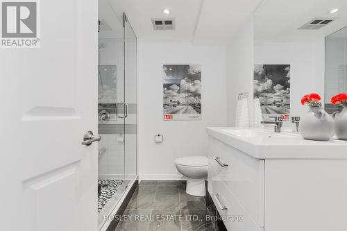 601 - 298 Jarvis Street, Toronto, ON - Indoor Photo Showing Bathroom