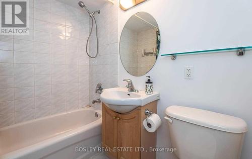 1007 - 54 East Liberty Street, Toronto, ON - Indoor Photo Showing Bathroom