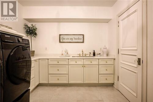 76 Hazelton Drive, Greater Sudbury, ON - Indoor Photo Showing Laundry Room