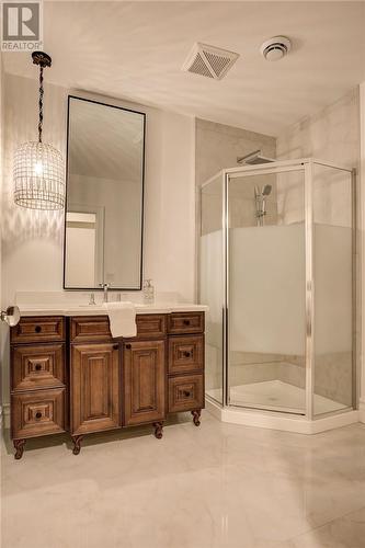 76 Hazelton Drive, Greater Sudbury, ON - Indoor Photo Showing Bathroom