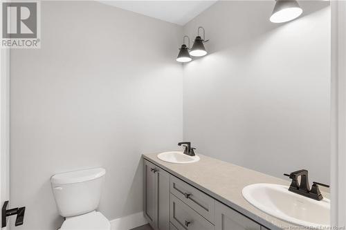 121 Attenborough Drive, Fredericton, NB - Indoor Photo Showing Bathroom