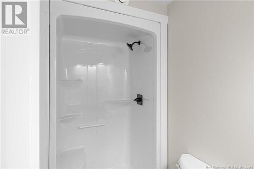 121 Attenborough Drive, Fredericton, NB - Indoor Photo Showing Bathroom