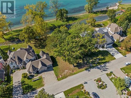 290 Crystal Bay Drive, Amherstburg, ON 