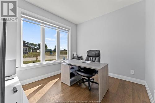 4411 Belmont Avenue, Lakeshore, ON - Indoor Photo Showing Office