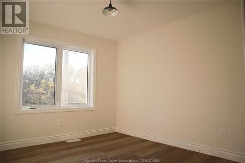 1737A South Cameron, Windsor, ON - Indoor Photo Showing Other Room