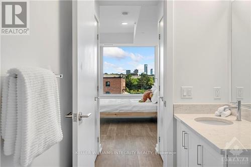 301 - 320 Miwate, Ottawa, ON - Indoor Photo Showing Bathroom