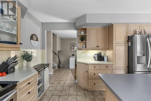 154 Norden Cres, Sault Ste. Marie, ON - Indoor Photo Showing Kitchen