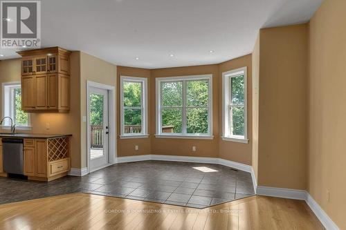 1815 Foxdale Place, Kingston, ON - Indoor Photo Showing Other Room