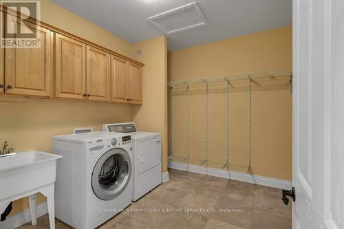 1815 Foxdale Place, Kingston, ON - Indoor Photo Showing Laundry Room