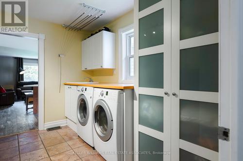 351323 17Th Line, East Garafraxa, ON - Indoor Photo Showing Laundry Room