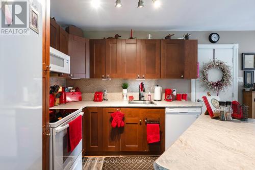 351323 17Th Line, East Garafraxa, ON - Indoor Photo Showing Kitchen