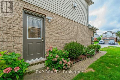 43 Peer Drive, Guelph, ON - Outdoor With Exterior