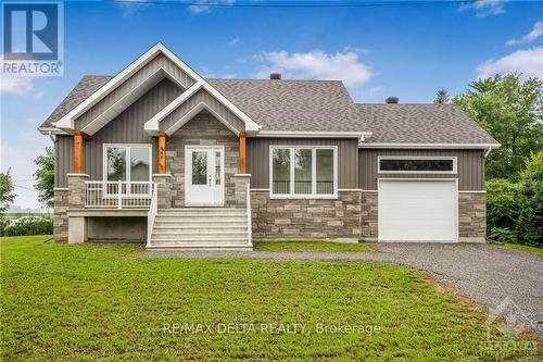 398 Marcel Street, Alfred And Plantagenet, ON - Outdoor With Facade