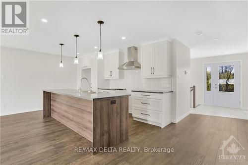 398 Marcel Street, Alfred And Plantagenet, ON - Indoor Photo Showing Kitchen With Upgraded Kitchen