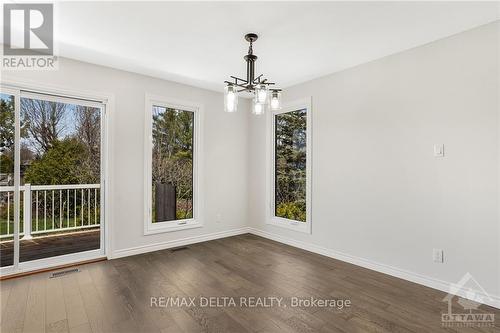 398 Marcel Street, Alfred And Plantagenet, ON - Indoor Photo Showing Other Room