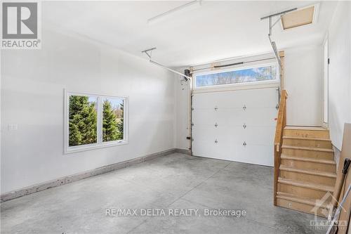 398 Marcel Street, Alfred And Plantagenet, ON - Indoor Photo Showing Garage