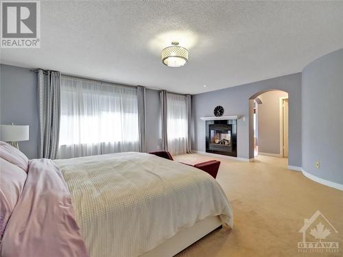 454 Brunskill Way, Kanata (9007 - Kanata - Kanata Lakes/Heritage Hills), ON - Indoor Photo Showing Bedroom