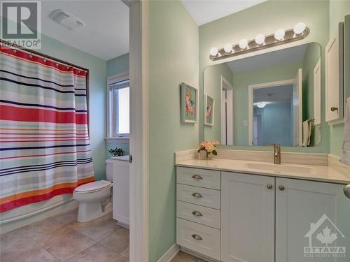 454 Brunskill Way, Kanata (9007 - Kanata - Kanata Lakes/Heritage Hills), ON - Indoor Photo Showing Bathroom