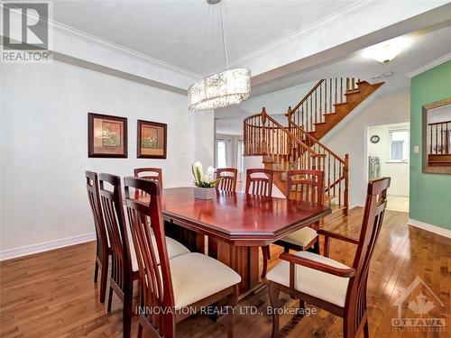 454 Brunskill Way, Ottawa, ON - Indoor Photo Showing Dining Room