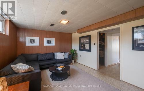 54 Pinebrook Avenue, Toronto, ON - Indoor Photo Showing Living Room