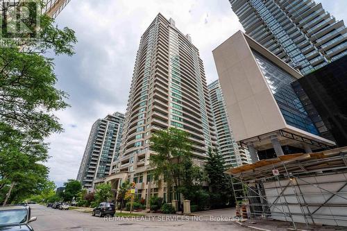 2109 - 23 Hollywood Avenue, Toronto, ON - Outdoor With Facade