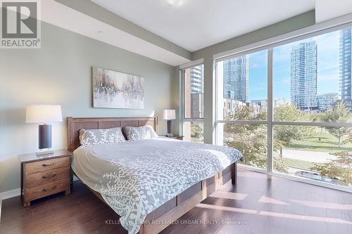 154 Sumach Street, Toronto, ON - Indoor Photo Showing Bedroom