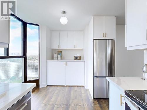 2602 - 80 Antibes Drive, Toronto, ON - Indoor Photo Showing Kitchen