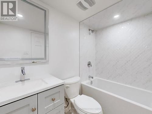 2602 - 80 Antibes Drive, Toronto, ON - Indoor Photo Showing Bathroom