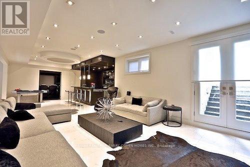 29 Junewood Crescent, Toronto, ON - Indoor Photo Showing Living Room