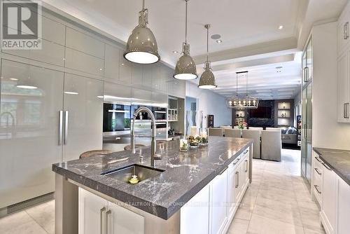 29 Junewood Crescent, Toronto, ON - Indoor Photo Showing Kitchen With Upgraded Kitchen