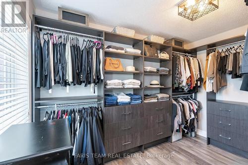 257 Kozlov Street, Barrie, ON - Indoor With Storage