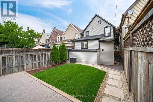 84 Clinton Street, Hamilton, ON - Outdoor