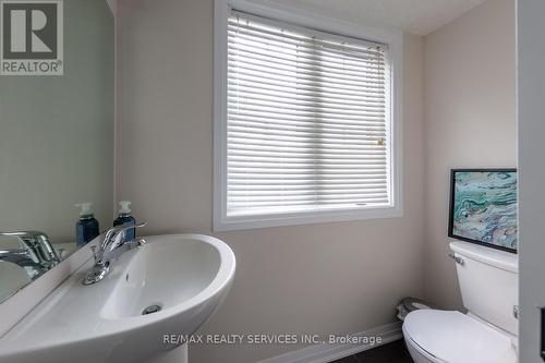 17E - 1989 Ottawa Street S, Kitchener, ON - Indoor Photo Showing Bathroom