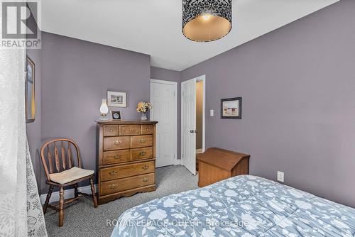 3270 Goldstein Road, Severn (Washago), ON - Indoor Photo Showing Bedroom