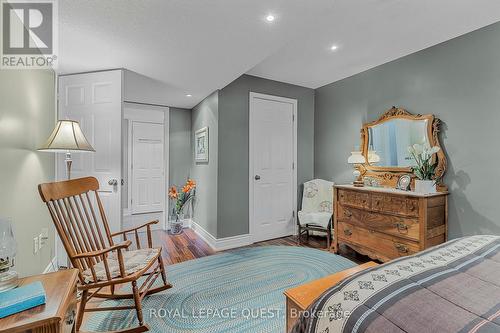 3270 Goldstein Road, Severn (Washago), ON - Indoor Photo Showing Bedroom