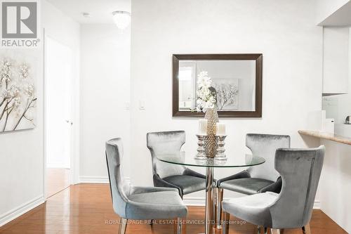 2831 - 3888 Duke Of York Boulevard, Mississauga, ON - Indoor Photo Showing Dining Room